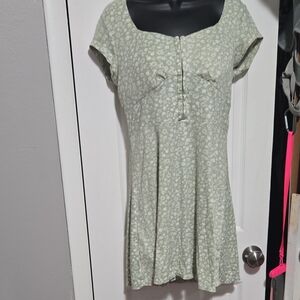 NOBO Light Green Floral Tunic Top